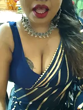 Snapshot of YR-SHIVANI chatting on 05.05.26 YR-SHIVANI online show from 05.05.26