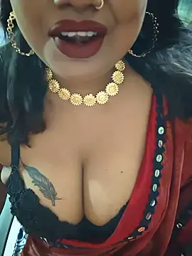 Snapshot of YR-SHIVANI chatting on 06.05.26 YR-SHIVANI online show from 06.05.26