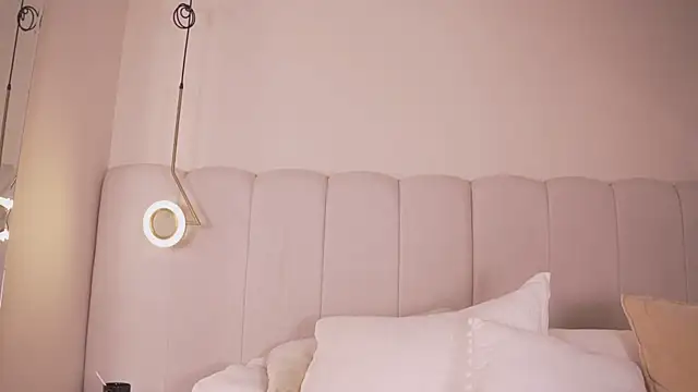 Abby-me online show from 04.27.26