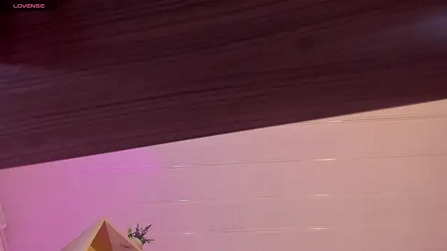 Tiarha online show from 01.24.25