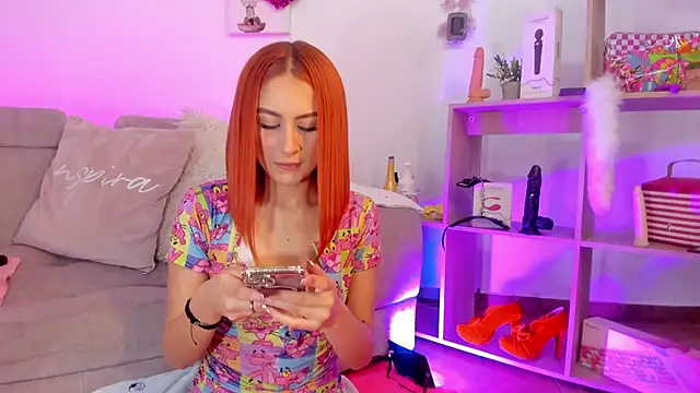 Tiarha online show from 02.10.25