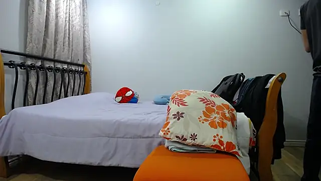 Snapshot of Iam_yourbabyprincess_XD chatting on 02.21.25 Iam yourbabyprincess XD online show from 02.21.25