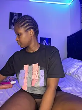 t-Booty risky  online show from 12.08.24