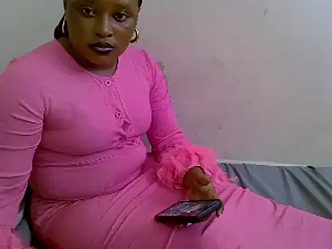 Snapshot of Crystal__Gee chatting on 01.12.25 Crystal  Gee online show from 01.12.25