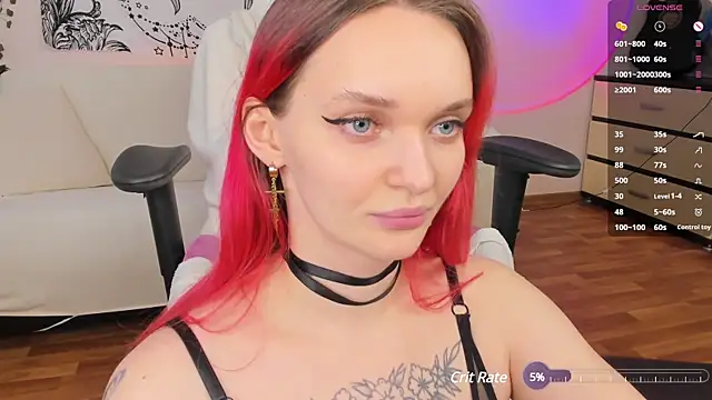 Snapshot of Liberty__ chatting on 03.10.25 Liberty online show from 03.10.25