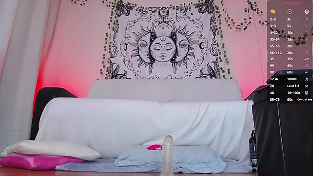 Snapshot of Liberty__ chatting on 10.18.25 Liberty online show from 10.18.25