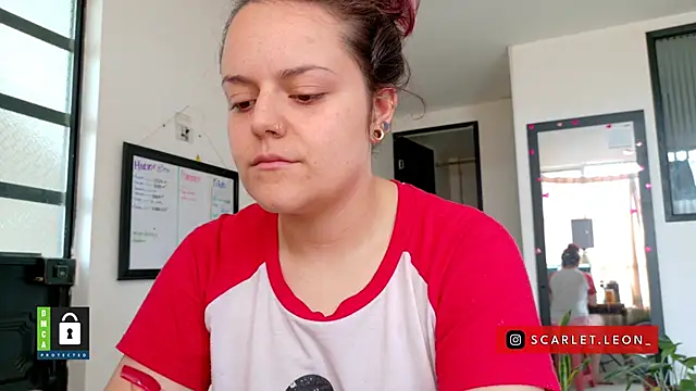 Scarletleon77 online show from 04.28.26