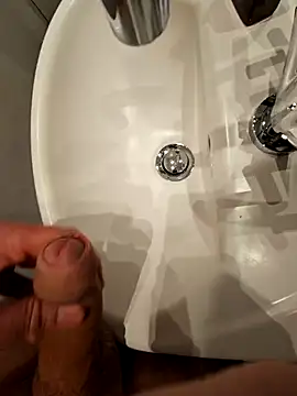 Snapshot of thesmiledoc chatting on 01.01.25 thesmiledoc online show from 01.01.25