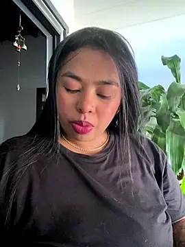 Snapshot of PUSHYLATE chatting on 11.02.25 PUSHYLATE online show from 11.02.25