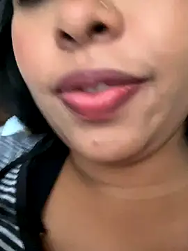 Snapshot of PUSHYLATE chatting on 11.14.25 PUSHYLATE online show from 11.14.25