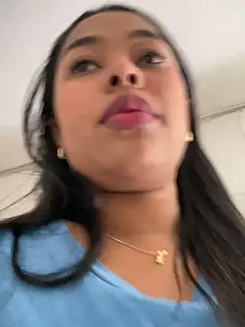 Snapshot of PUSHYLATE chatting on 12.18.25 PUSHYLATE online show from 12.18.25