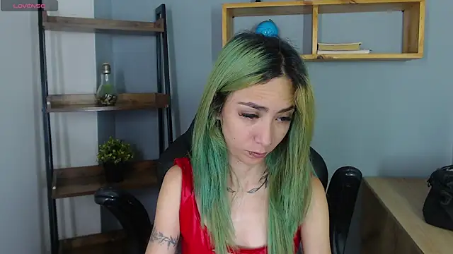 Erika Stevens online show from 11.02.25