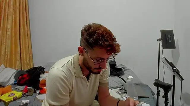 Snapshot of axel_giracr chatting on 01.24.25 axel giracr online show from 01.24.25