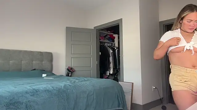 ElenaErickson online show from 01.01.25