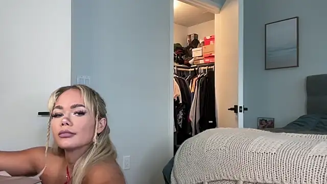 ElenaErickson online show from 06.15.26