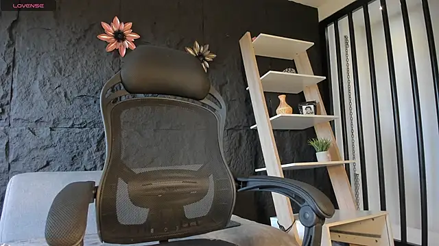 JacksonMuller  online show from 12.05.25