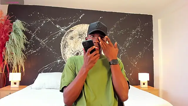 JacksonMuller  online show from 12.15.25