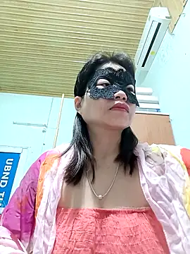 Anna Toy19 online show from 11.21.25