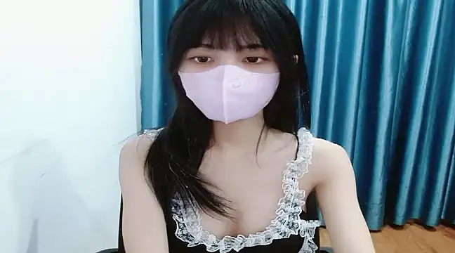 Snapshot of Cici_babier chatting on 03.19.25 Cici babier online show from 03.19.25