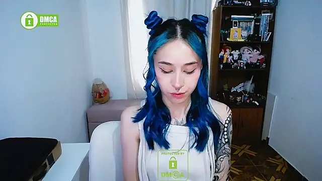 Snapshot of dakota_senju chatting on 01.27.25 dakota senju online show from 01.27.25