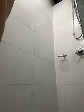 Nathcurly  online show from 12.20.24