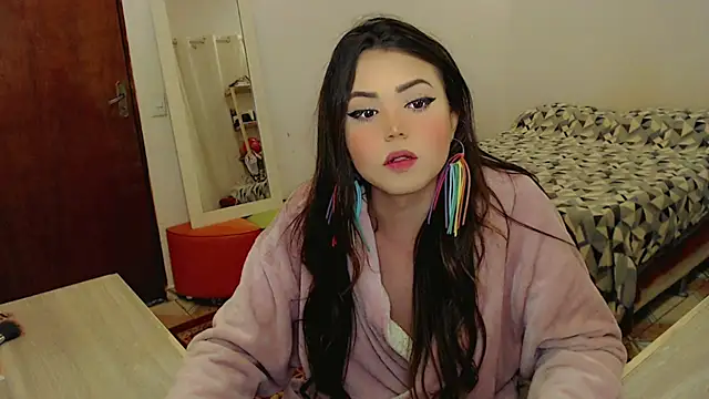 Snapshot of Sophie_Fantasys chatting on 07.30.26 Sophie Fantasys online show from 07.30.26