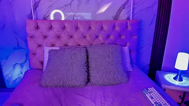 Abbyy Brooks online show from 11.18.25