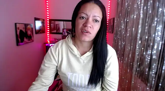 Cristal w online show from 03.17.25