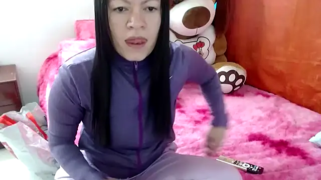 Cristal w online show from 11.24.25