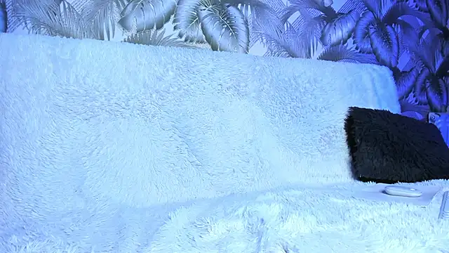 sweeeet poison online show from 11.08.25