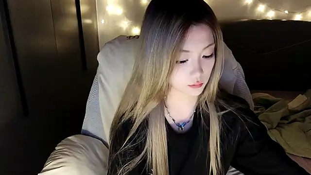 Jennie-007 online show from 09.10.25