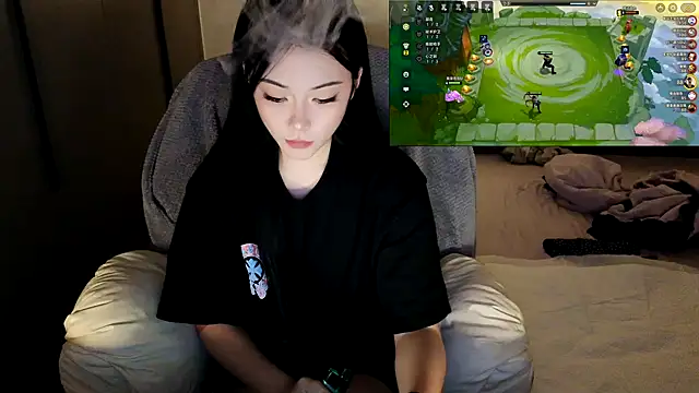 Jennie-007 online show from 10.12.25