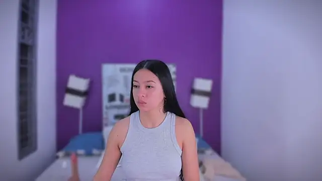 Lila Pinky online show from 09.19.25