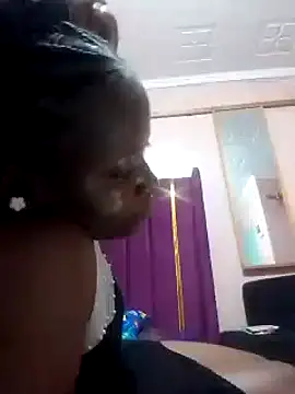 slender-qwene online show from 10.15.25