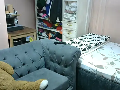 slender-qwene online show from 07.13.26