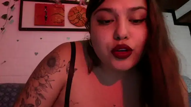 Snapshot of dreamgirl_sweet chatting on 04.01.26 dreamgirl sweet online show from 04.01.26