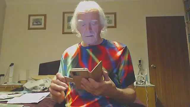 WaverlyKernow online show from 02.04.25