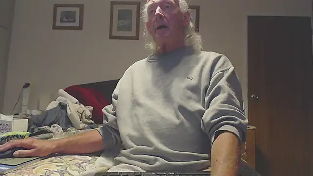 WaverlyKernow online show from 09.14.25