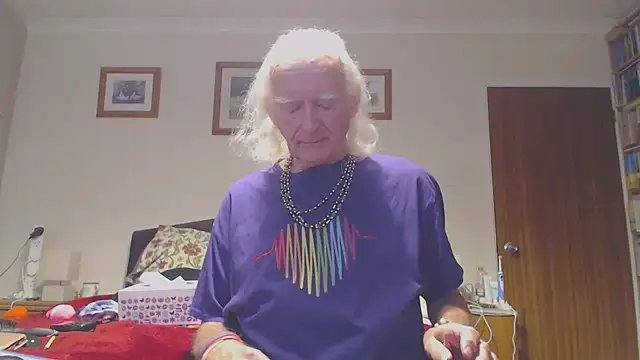 WaverlyKernow online show from 11.06.25