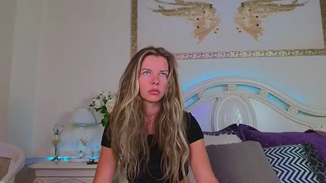 Real Tini online show from 09.15.25