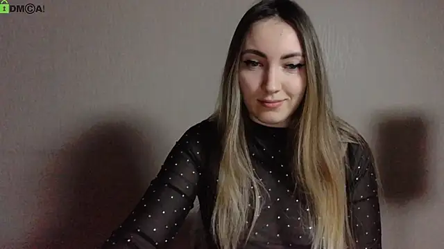 Snapshot of cute__angell chatting on 12.06.24 cute angell online show from 12.06.24