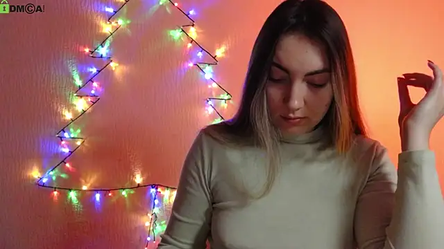 Snapshot of cute__angell chatting on 01.16.25 cute angell online show from 01.16.25