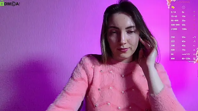 Snapshot of cute__angell chatting on 11.18.25 cute angell online show from 11.18.25