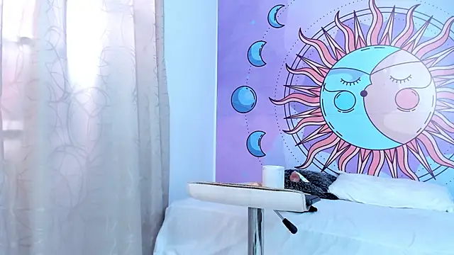 luna hoott online show from 07.16.26