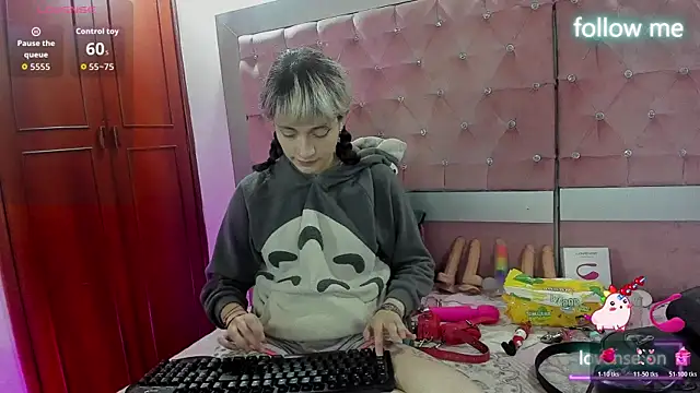 neeko princes online show from 11.24.25