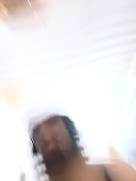 Snapshot of girls_lovers90 chatting on 11.04.25 girls lovers90 online show from 11.04.25