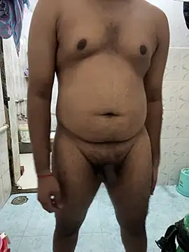 Snapshot of girls_lovers90 chatting on 12.04.25 girls lovers90 online show from 12.04.25