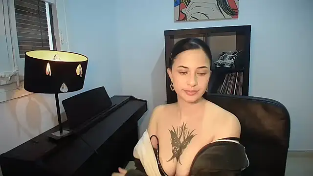 Windy butterfly online show from 09.24.25