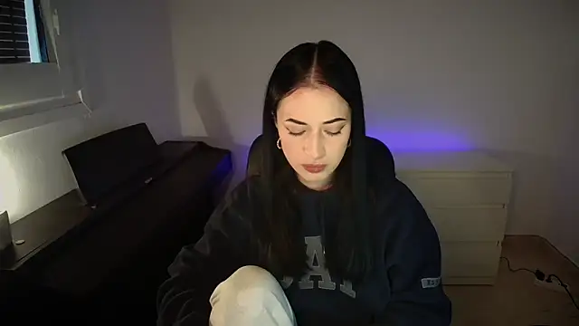 Windy butterfly online show from 12.03.25