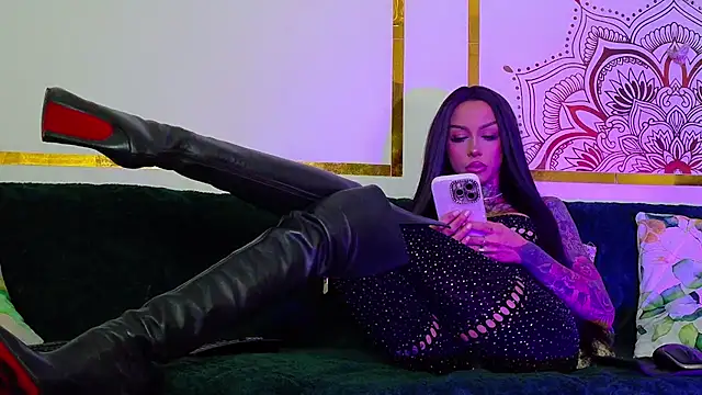 PandoraVolkov online show from 10.21.25